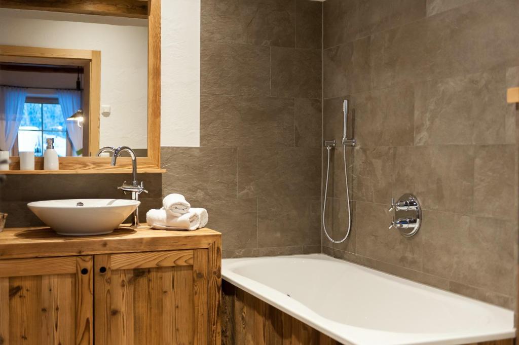 Residence Mitterdorfer Abfaltersbach Ngoại thất bức ảnh
